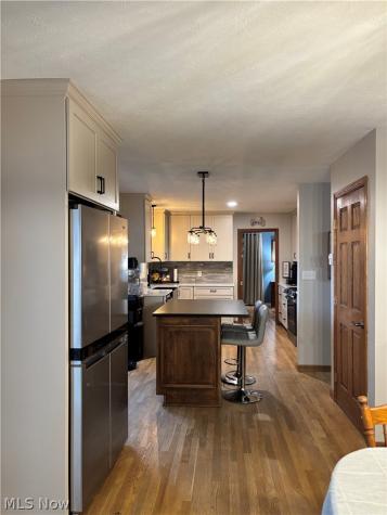 12793 Mark Path Doylestown OH 44230