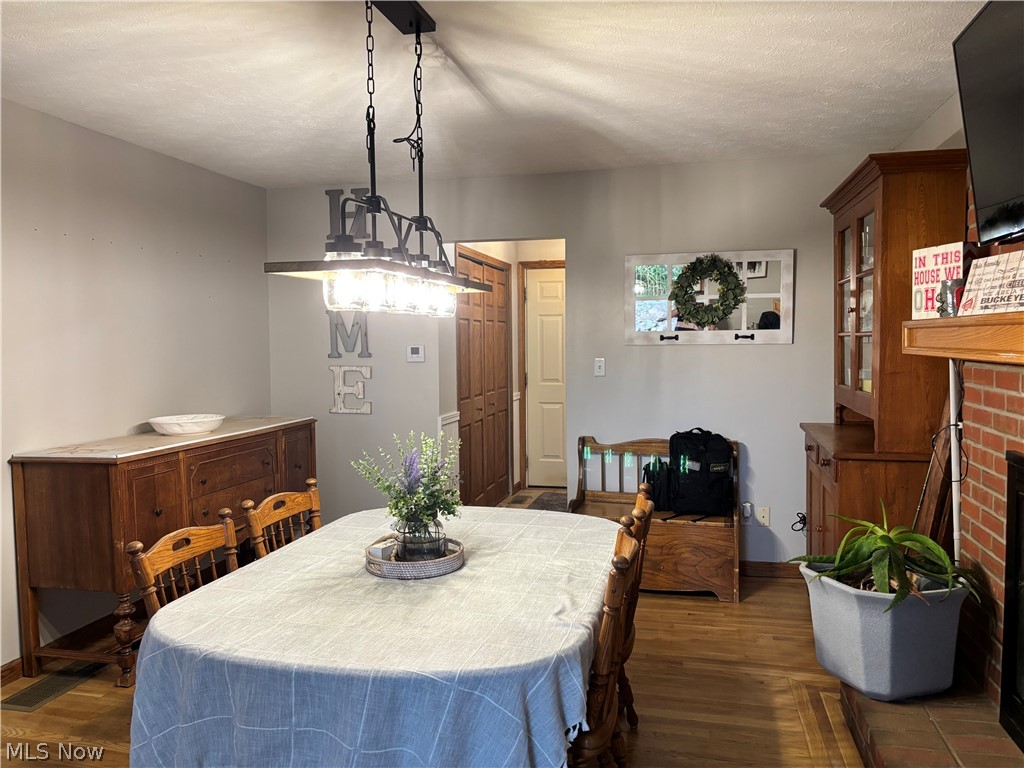 12793 Mark Path Doylestown OH 44230