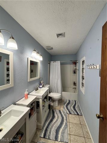 12793 Mark Path Doylestown OH 44230