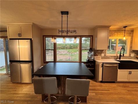 12793 Mark Path Doylestown OH 44230