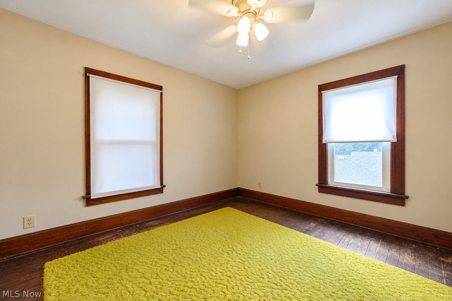 409 Beaver Avenue NE New Philadelphia OH 44663