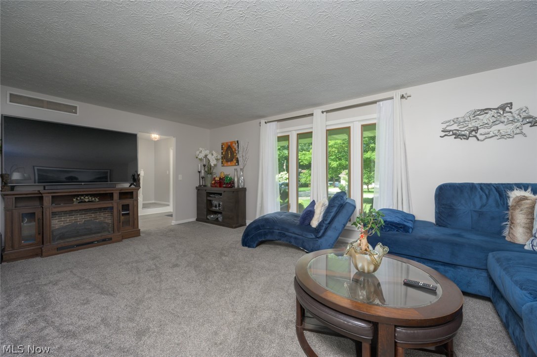 175 Carolyn Avenue Cortland OH 44410