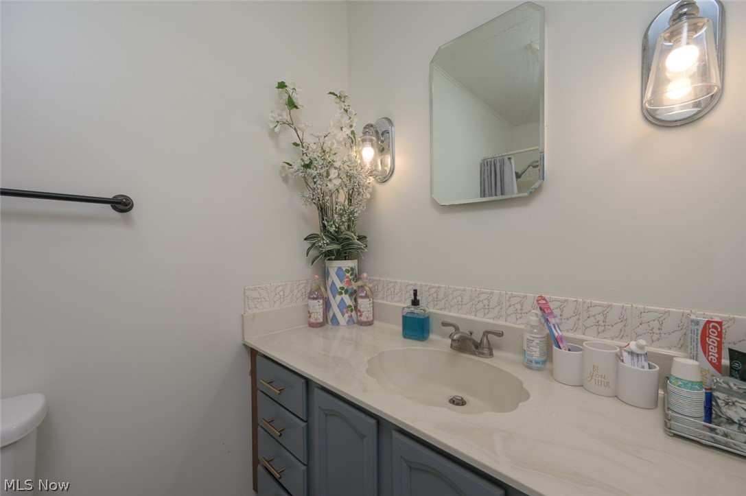 175 Carolyn Avenue Cortland OH 44410
