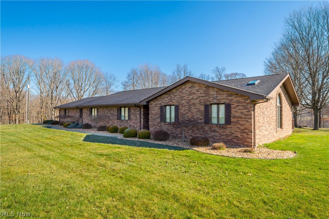 52 Hilda Circle Bloomingdale OH 43910