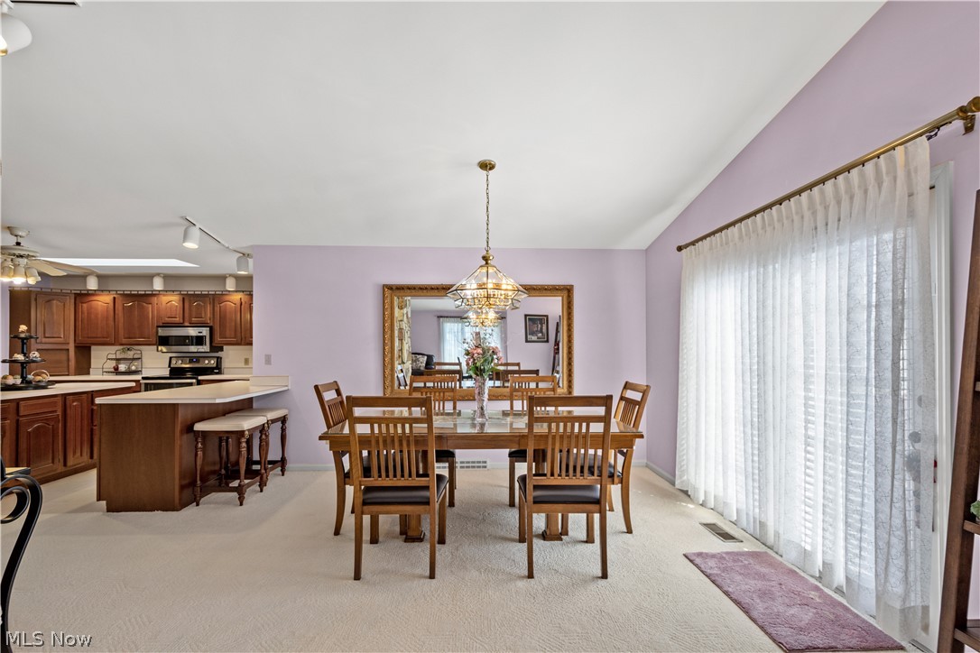 52 Hilda Circle Bloomingdale OH 43910