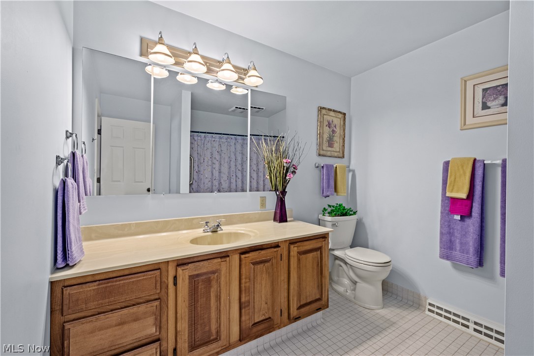 52 Hilda Circle Bloomingdale OH 43910