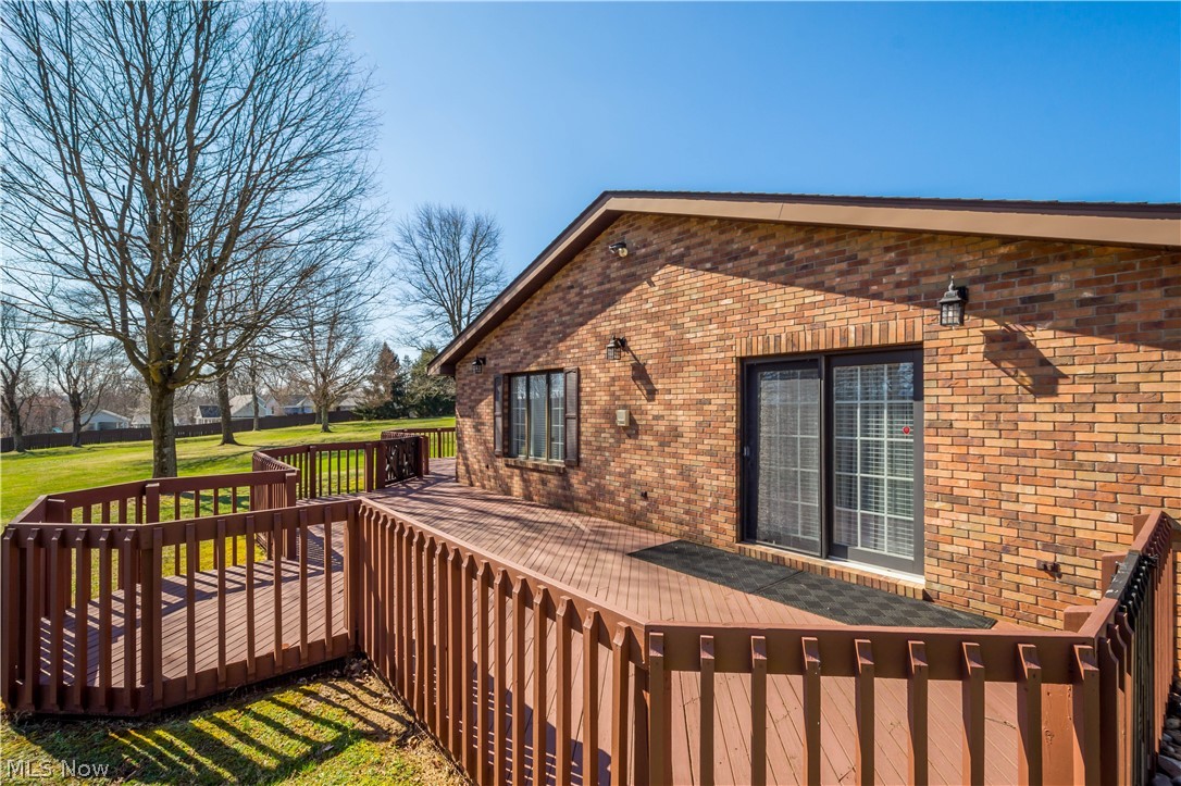 52 Hilda Circle Bloomingdale OH 43910