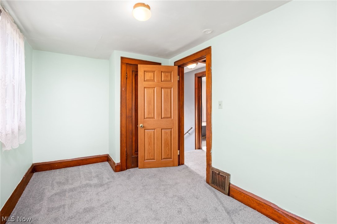 342 Washington Avenue Barberton OH 44203