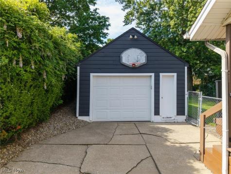 342 Washington Avenue Barberton OH 44203