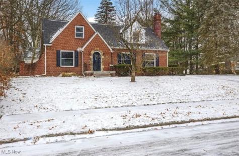 627 Greenwood Avenue Akron OH 44320