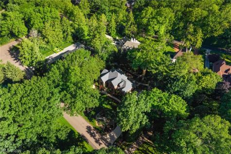 1920 Stockbridge Road Akron OH 44313