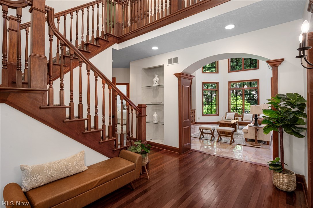 1920 Stockbridge Road Akron OH 44313