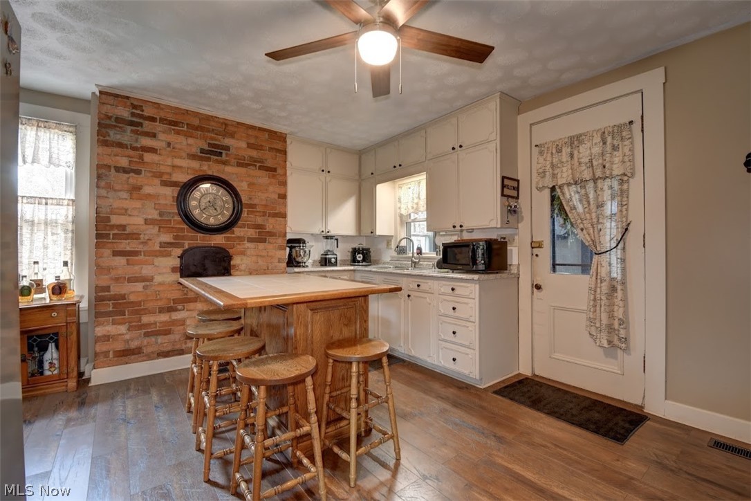 1031 Stonecreek Road SW New Philadelphia OH 44663