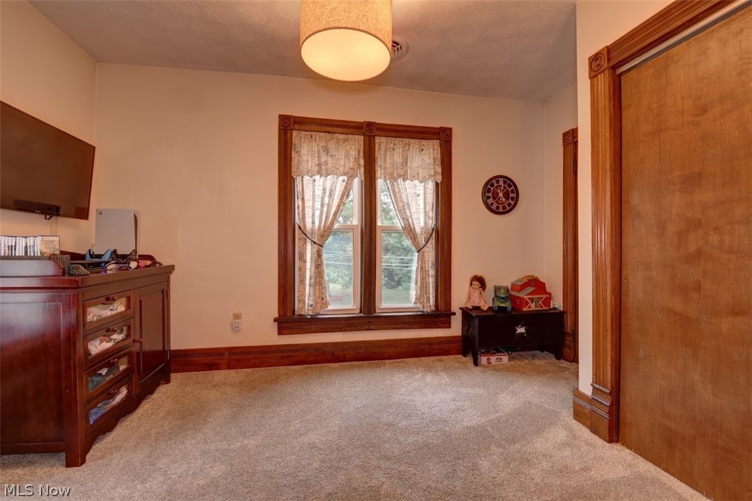 1031 Stonecreek Road SW New Philadelphia OH 44663
