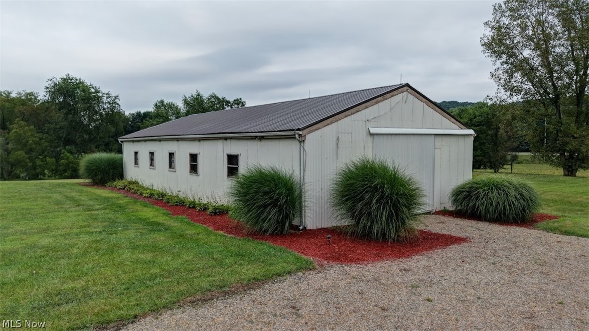 1031 Stonecreek Road SW New Philadelphia OH 44663