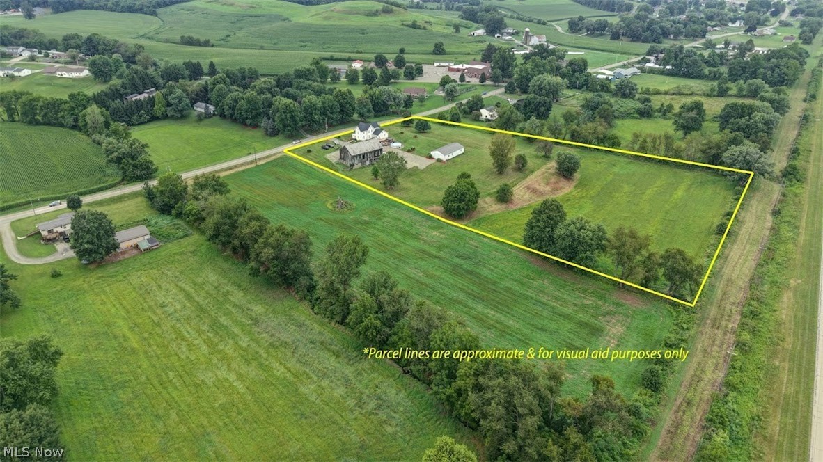 1031 Stonecreek Road SW New Philadelphia OH 44663