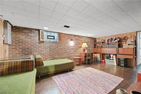 12890 Edison Street NE Alliance OH 44601