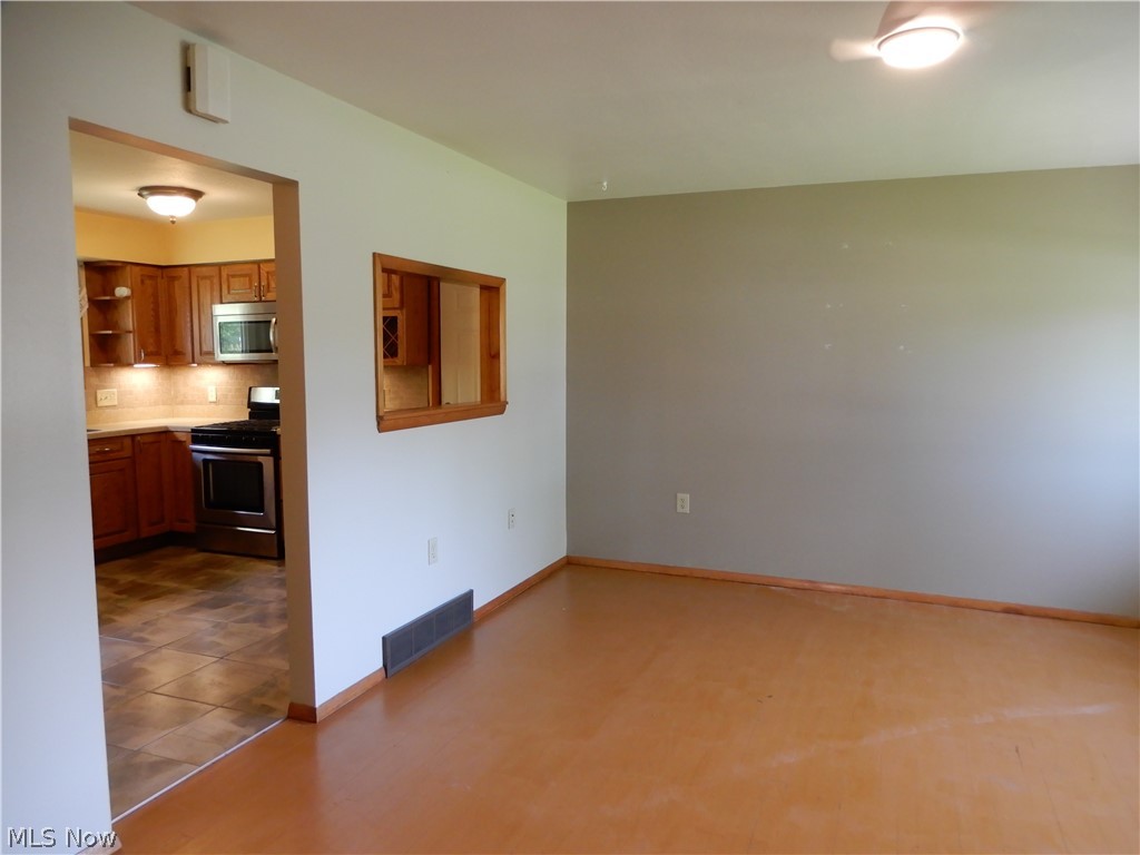 3188 Spencer Drive Geneva OH 44041