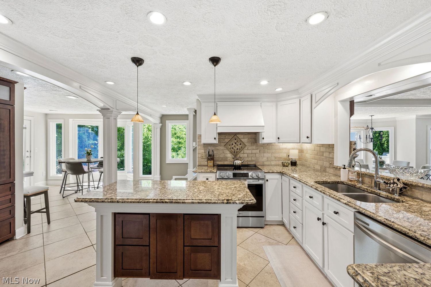 7399 Pettibone Road Chagrin Falls OH 44023