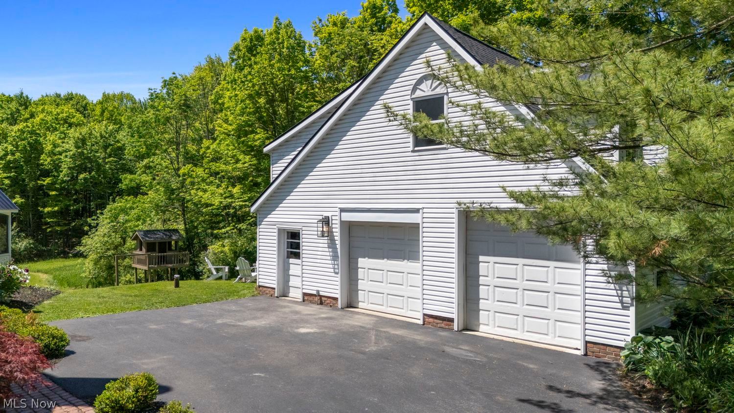 7399 Pettibone Road Chagrin Falls OH 44023