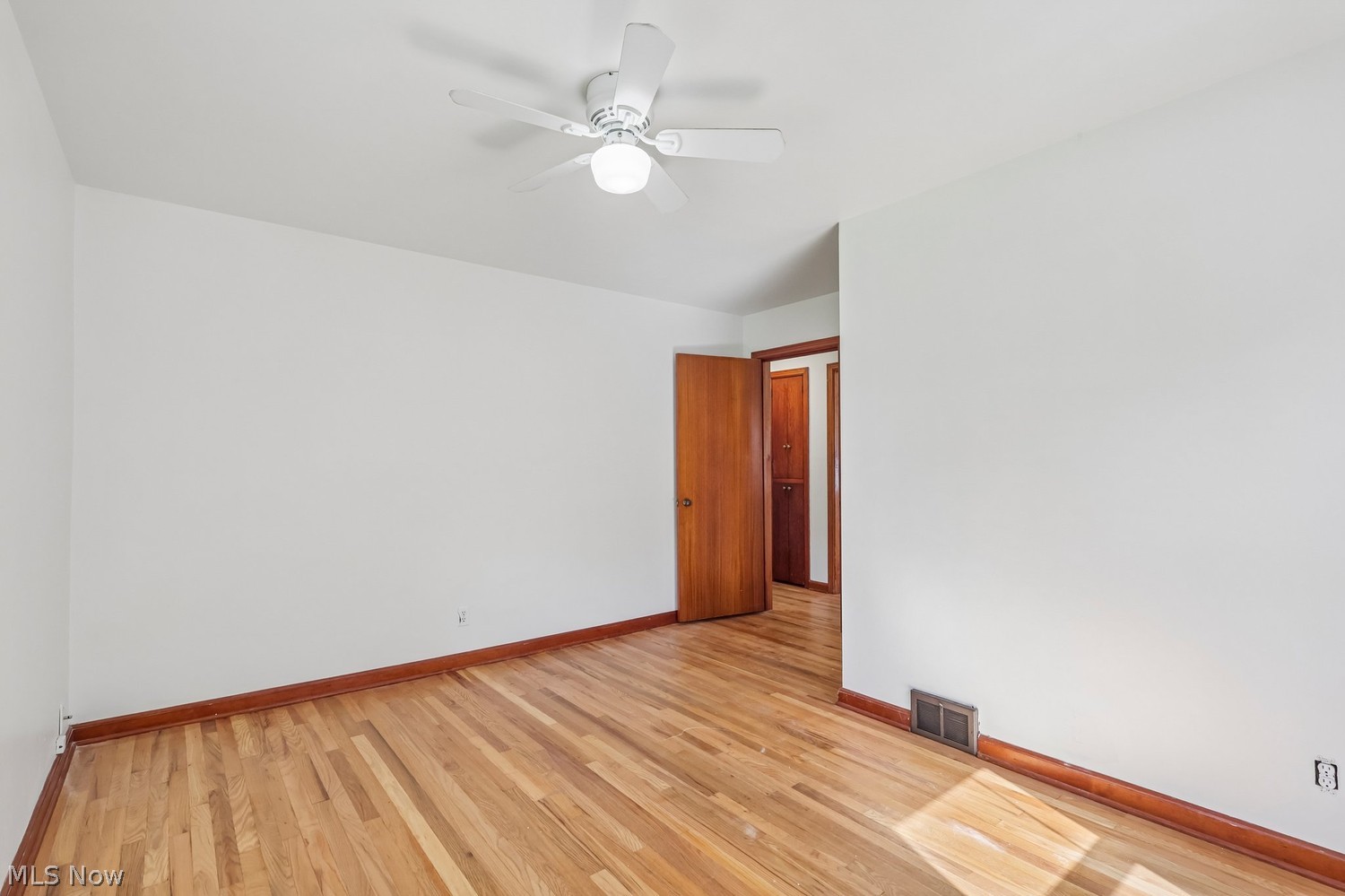 360 Belvedere Avenue NE Warren OH 44483