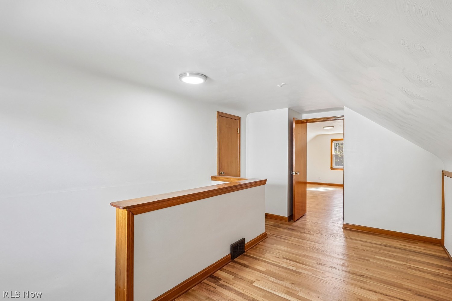 360 Belvedere Avenue NE Warren OH 44483