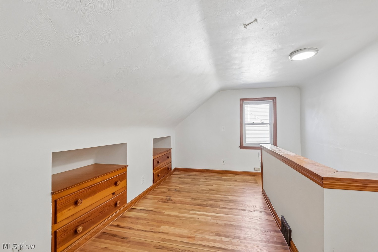 360 Belvedere Avenue NE Warren OH 44483