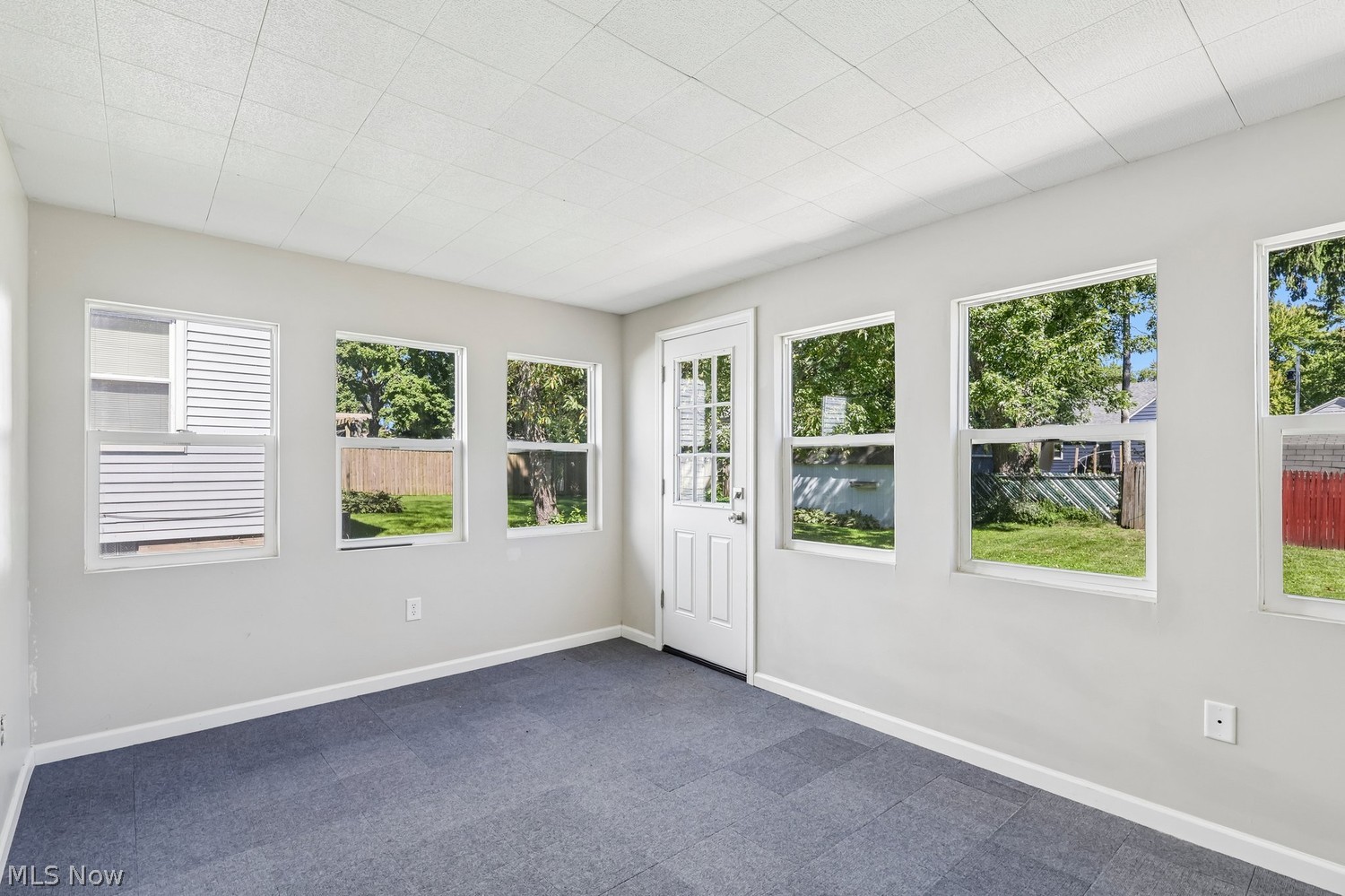 360 Belvedere Avenue NE Warren OH 44483