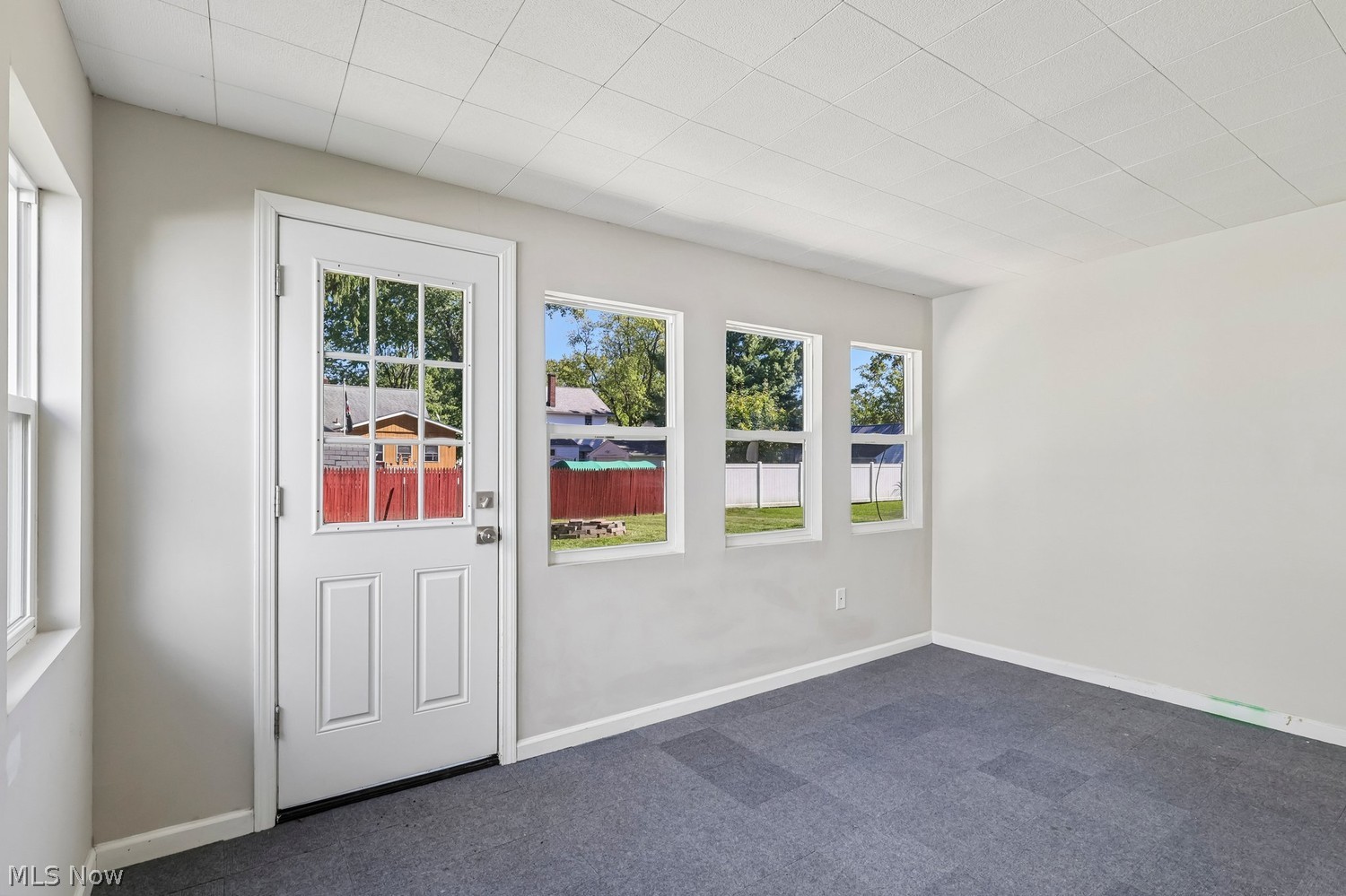 360 Belvedere Avenue NE Warren OH 44483