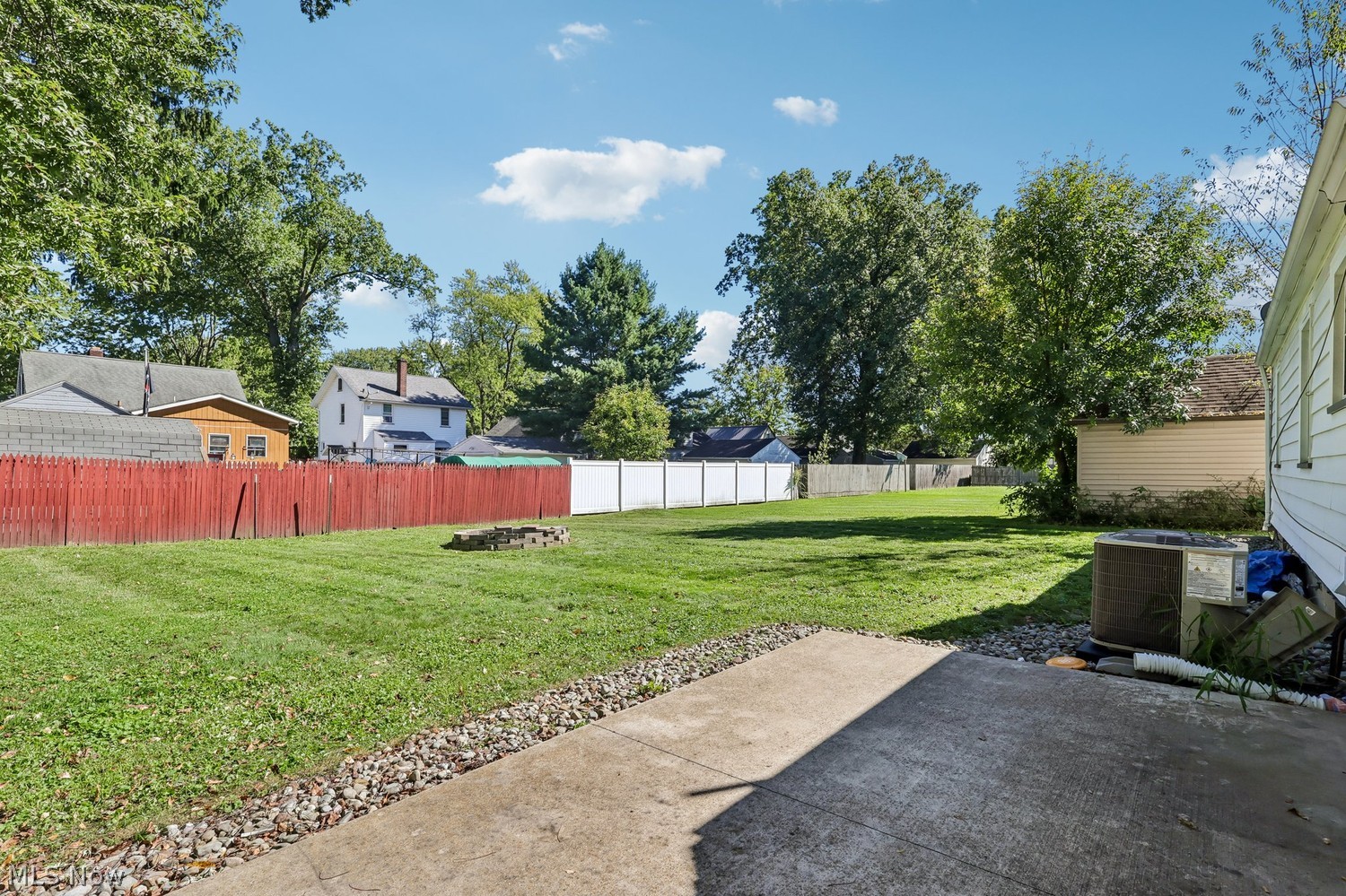 360 Belvedere Avenue NE Warren OH 44483