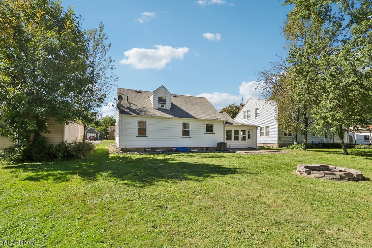 360 Belvedere Avenue NE Warren OH 44483