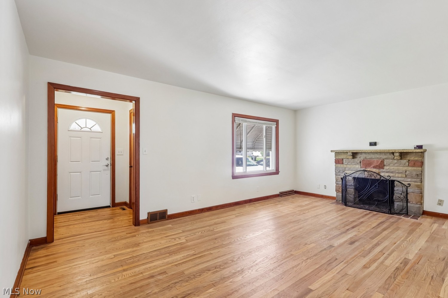 360 Belvedere Avenue NE Warren OH 44483
