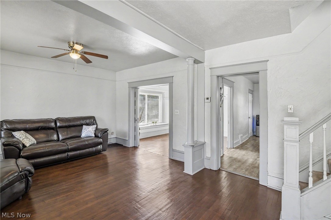 702 Washington Avenue Girard OH 44420