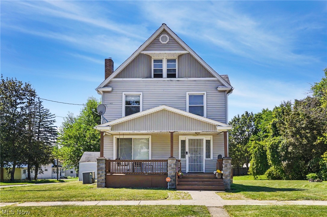 702 Washington Avenue Girard OH 44420