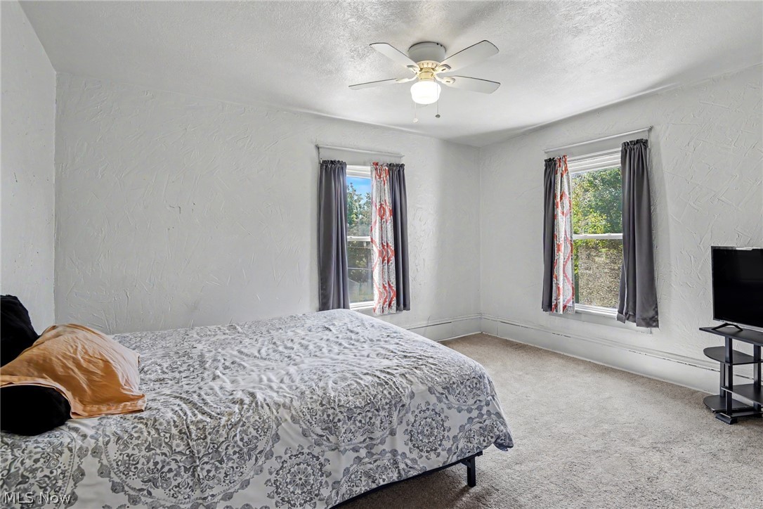 702 Washington Avenue Girard OH 44420