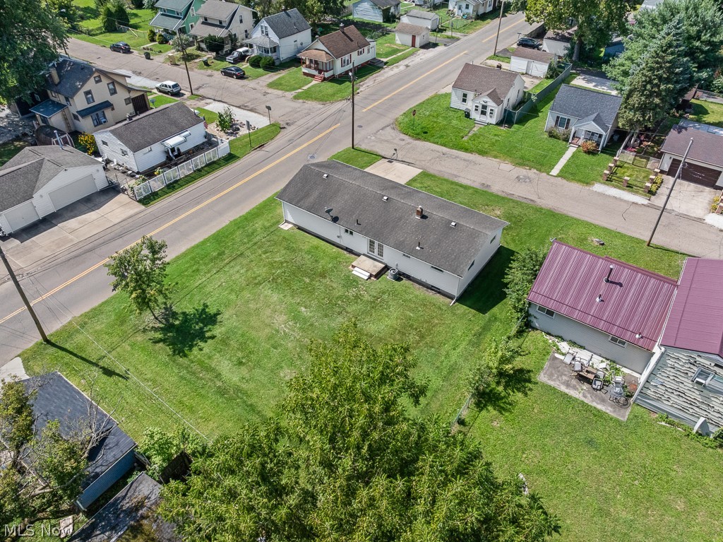 1902 Root Avenue NE Canton OH 44705