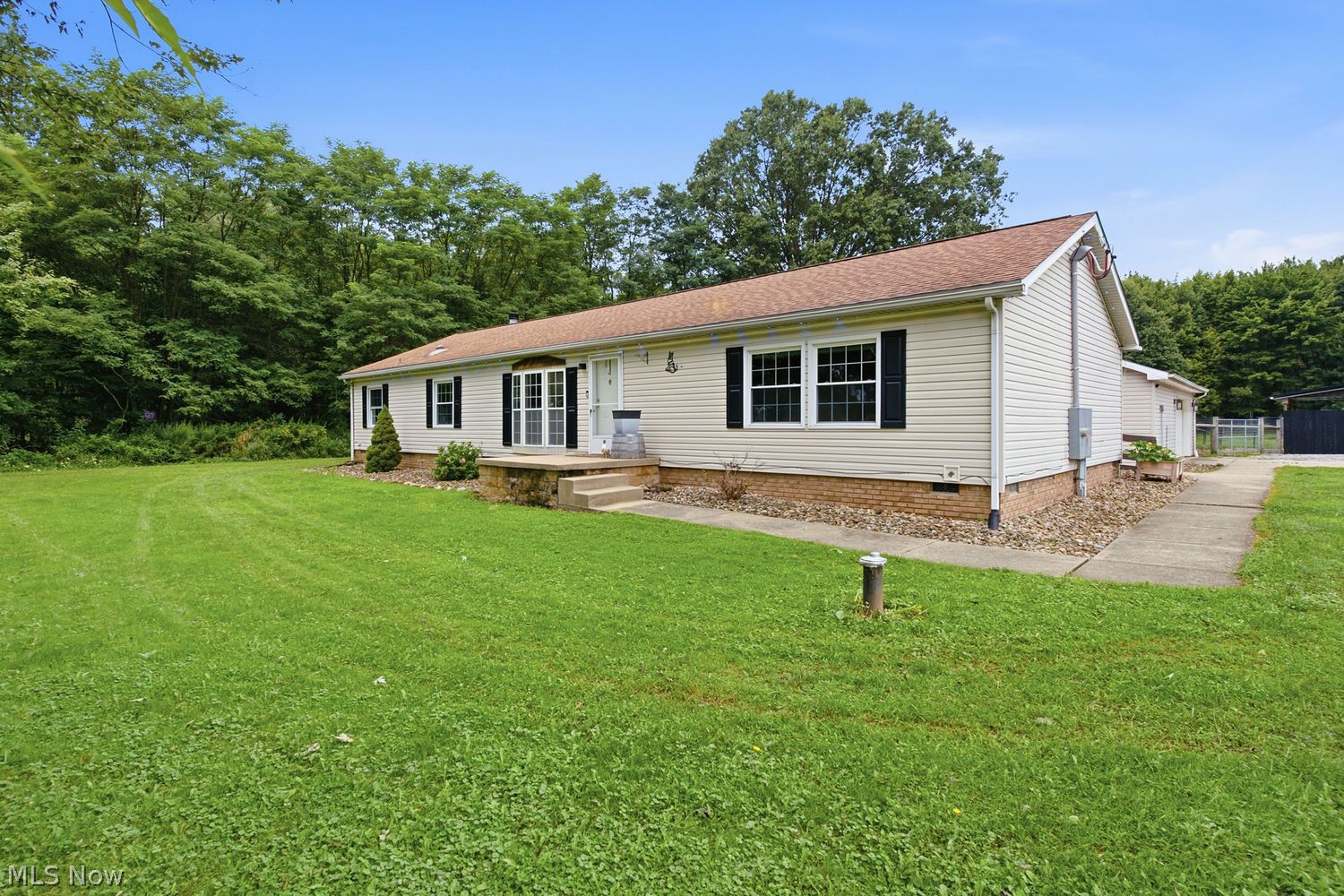 5645 Laubert Road Atwater OH 44201