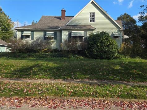 525 Reed Avenue Akron OH 44301
