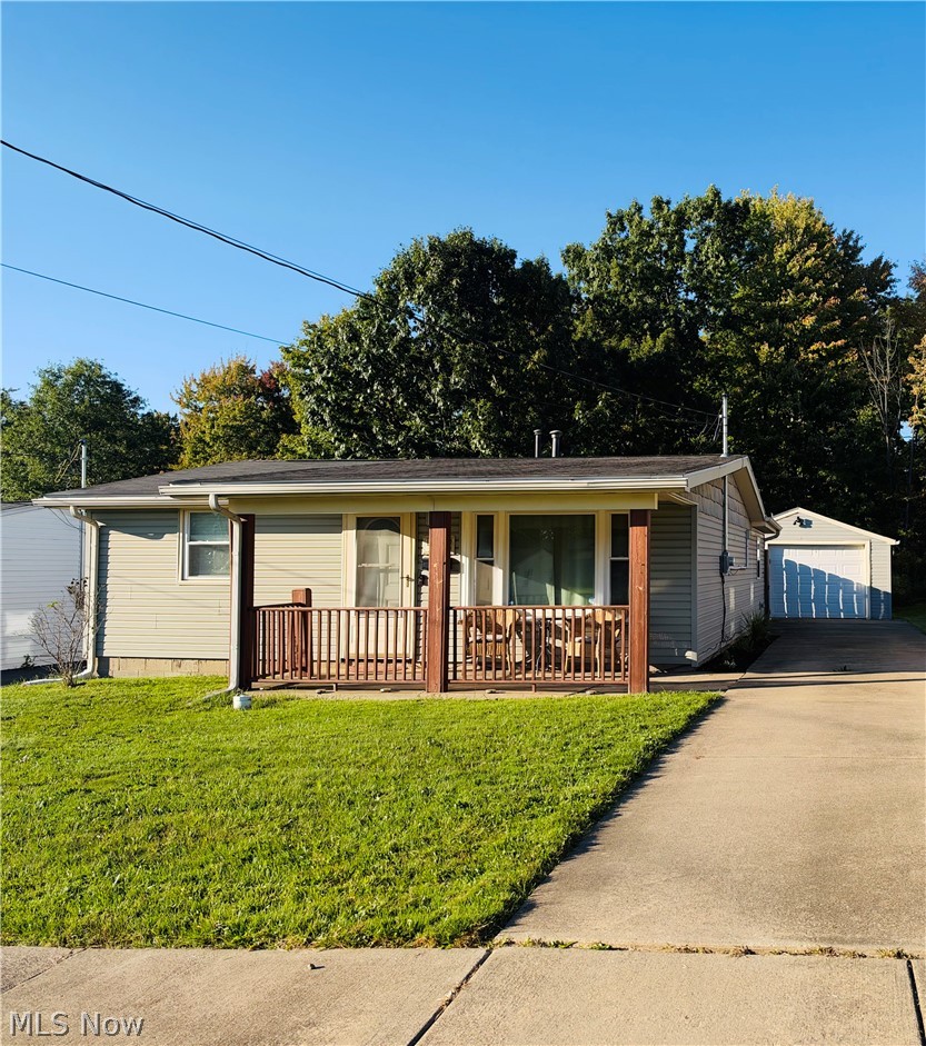 428 Iowa Avenue Girard OH 44420