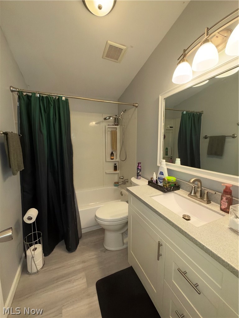 428 Iowa Avenue Girard OH 44420