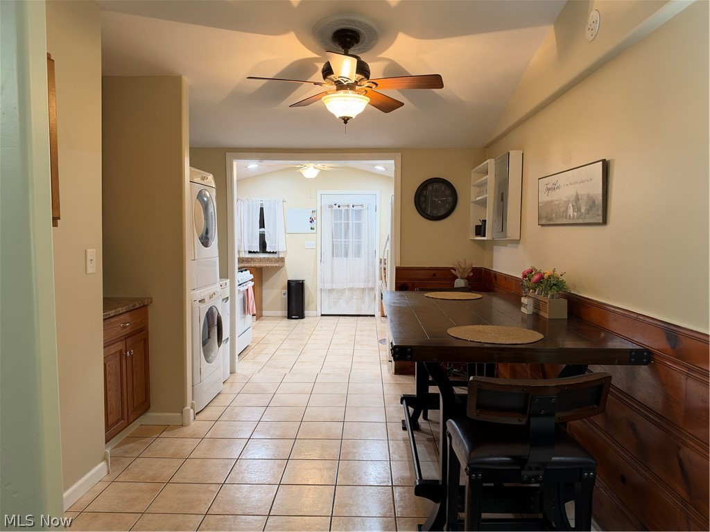 428 Iowa Avenue Girard OH 44420