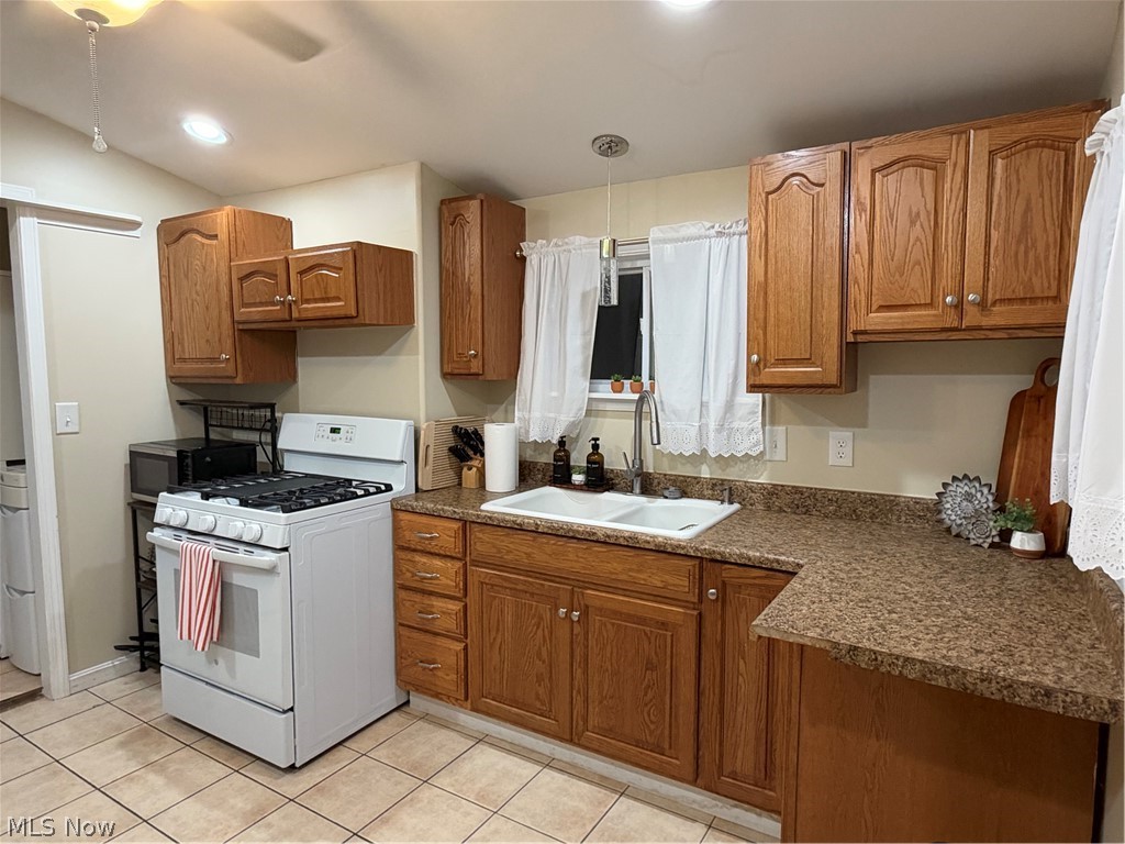 428 Iowa Avenue Girard OH 44420
