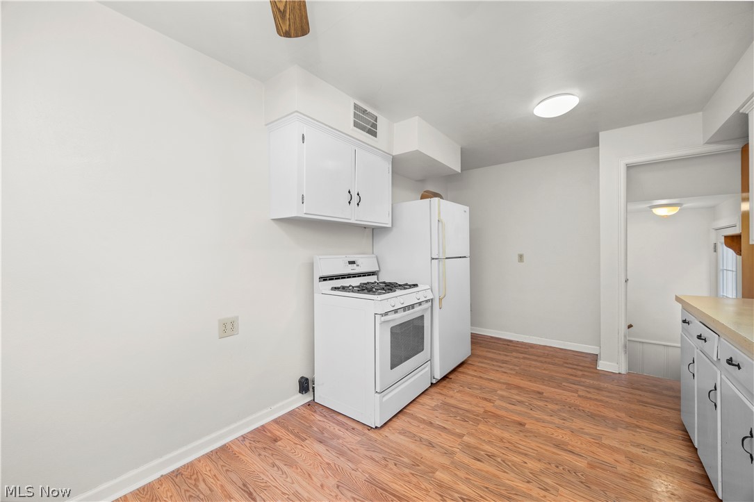 2831 Garfield Boulevard Lorain OH 44052