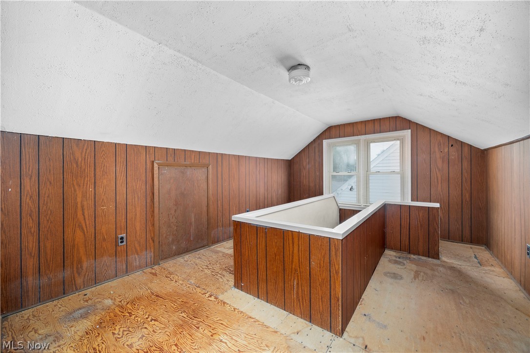 2831 Garfield Boulevard Lorain OH 44052
