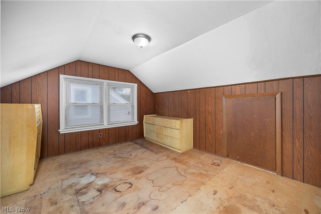 2831 Garfield Boulevard Lorain OH 44052