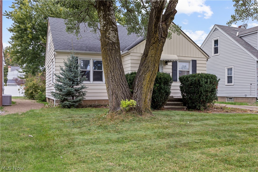 2831 Garfield Boulevard Lorain OH 44052