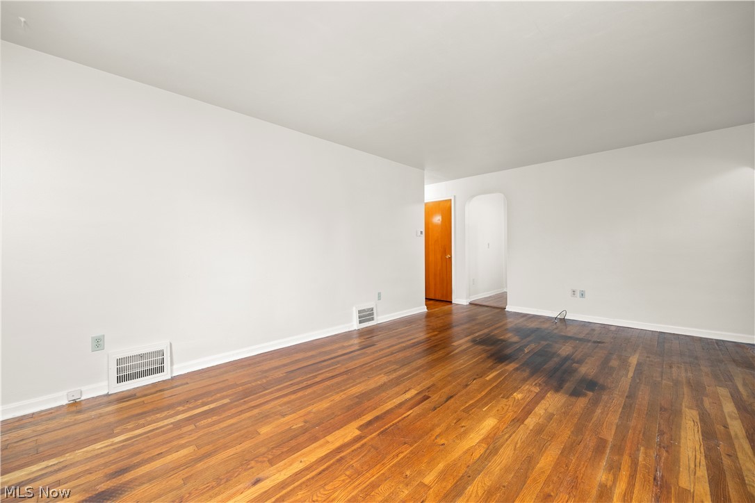 2831 Garfield Boulevard Lorain OH 44052