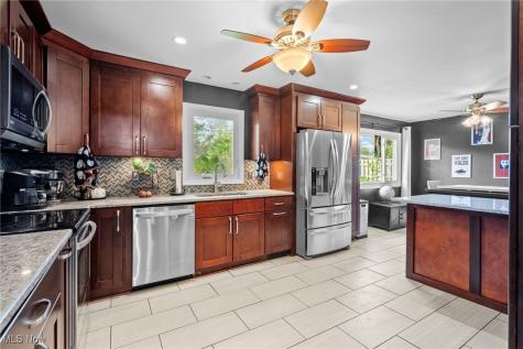 13467 Belfair Drive Middleburg Heights OH 44130