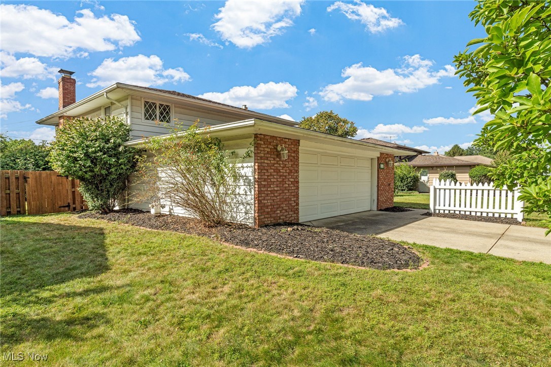 13467 Belfair Drive Middleburg Heights OH 44130