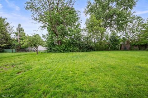 4353 W 182nd Street Cleveland OH 44135